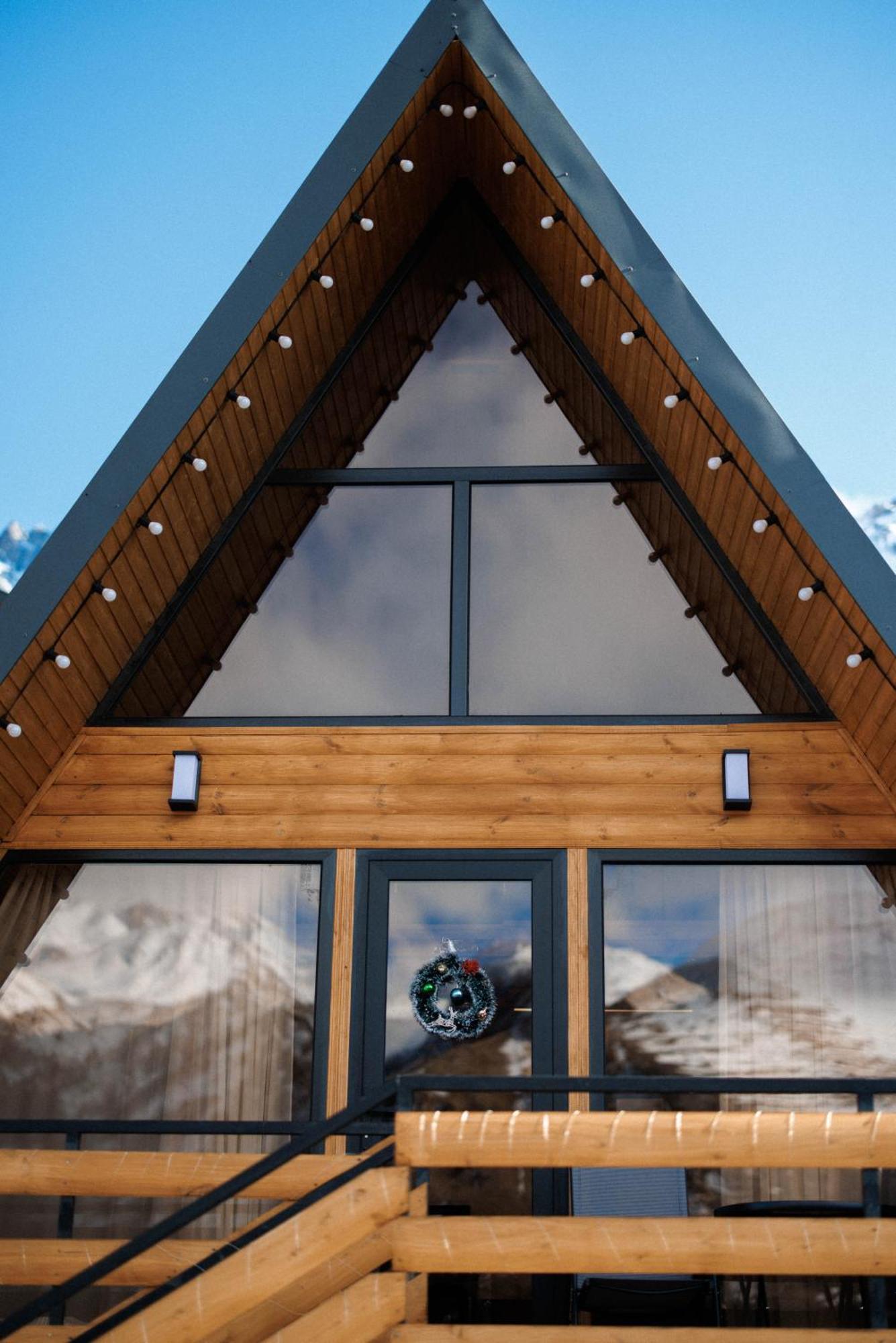 Smart Via Kazbegi Villa Exterior photo